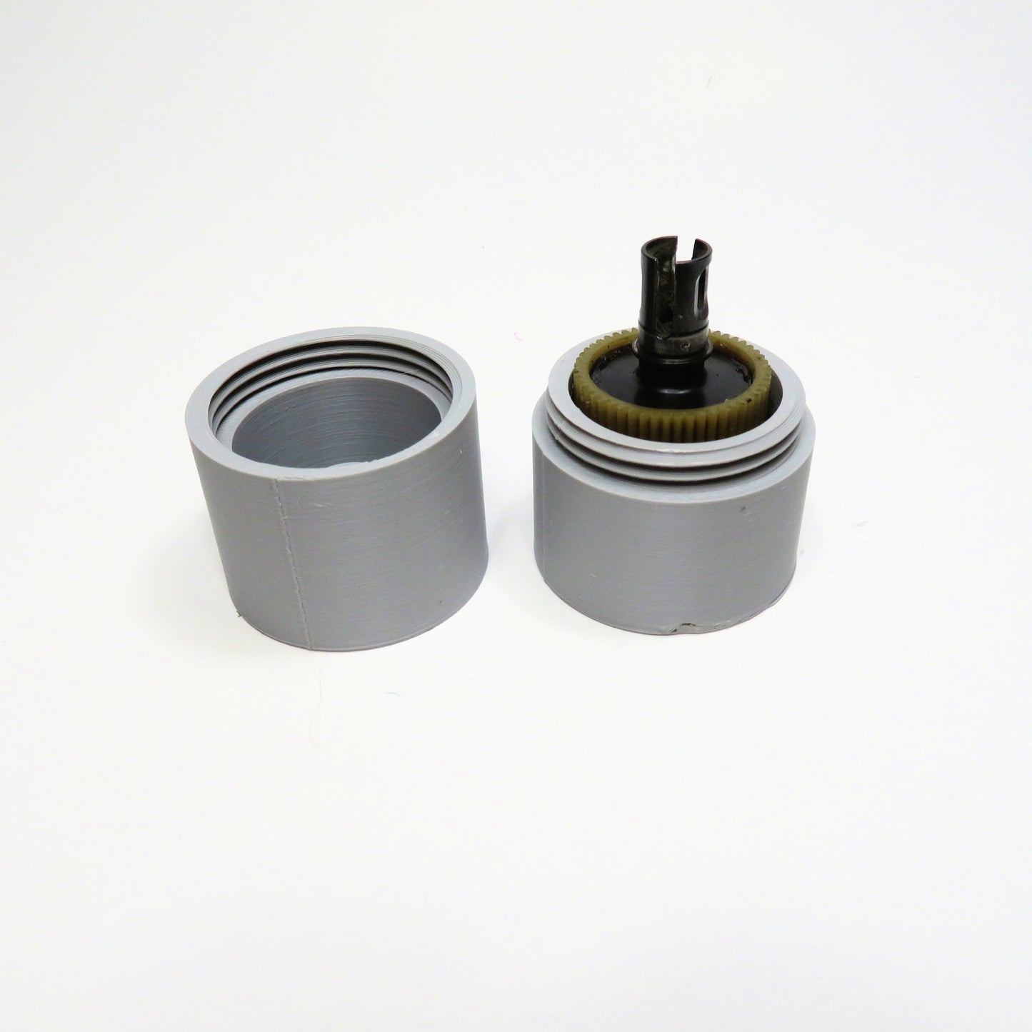 Light Gray Diff Case